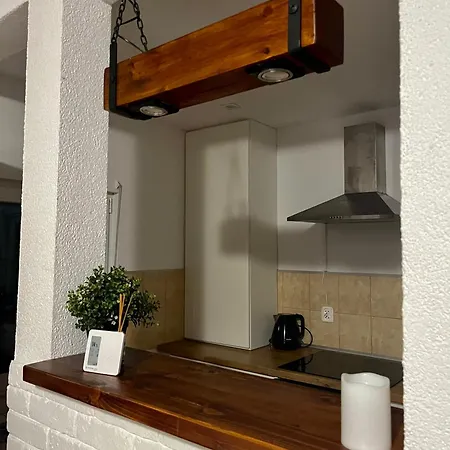 Dom Pod Swierkiem 別荘 Małe Swornegacie