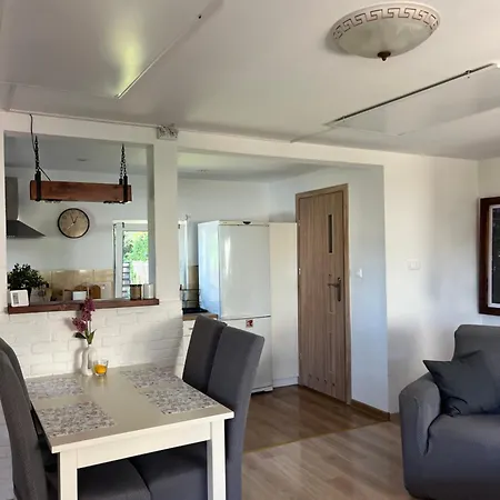 Hébergement de vacances Dom Pod Swierkiem Male Swornegacie