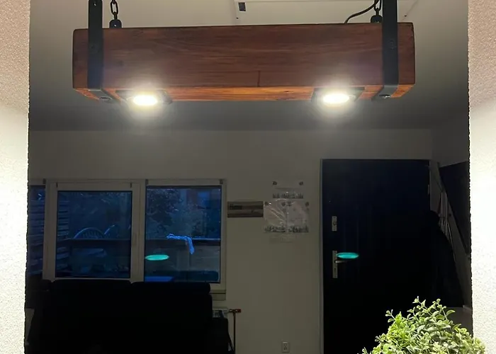 Dom Pod Swierkiem * Male Swornegacie