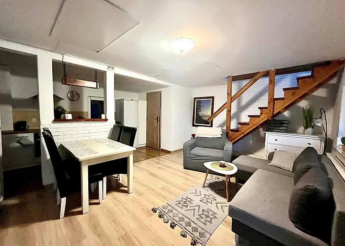 Dom Pod Swierkiem Feriehus *