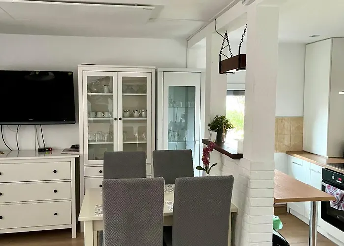 Dom Pod Swierkiem Feriehus