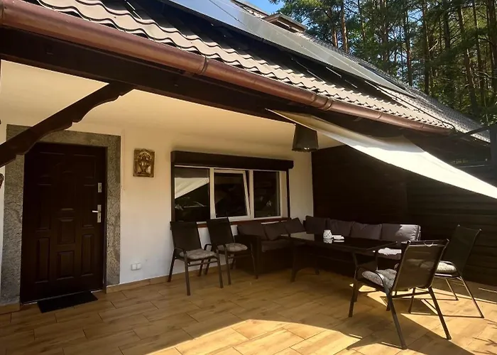 Dom Pod Swierkiem Feriehus